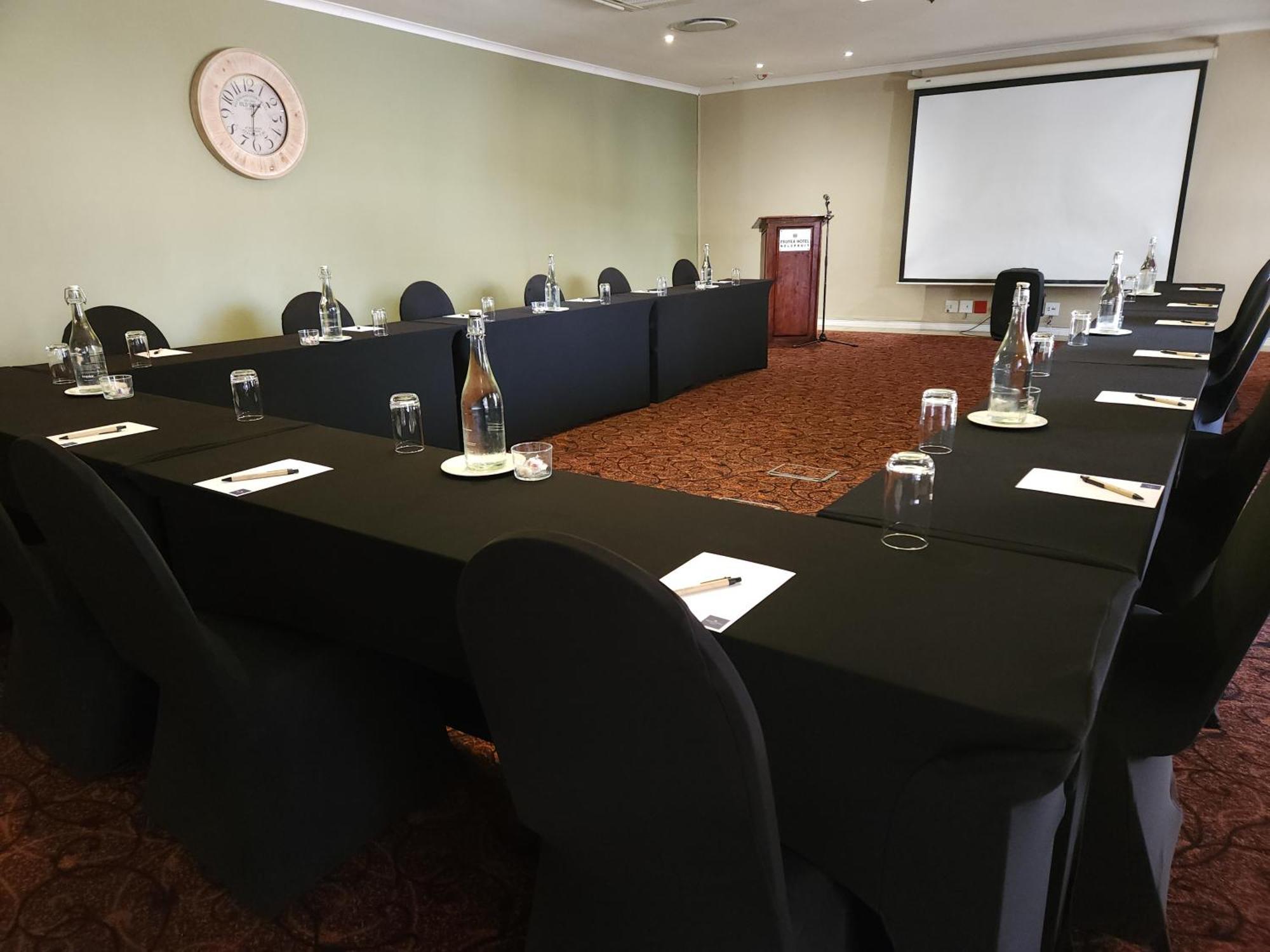 Protea Hotel By Marriott Nelspruit Mbombela Exterior photo