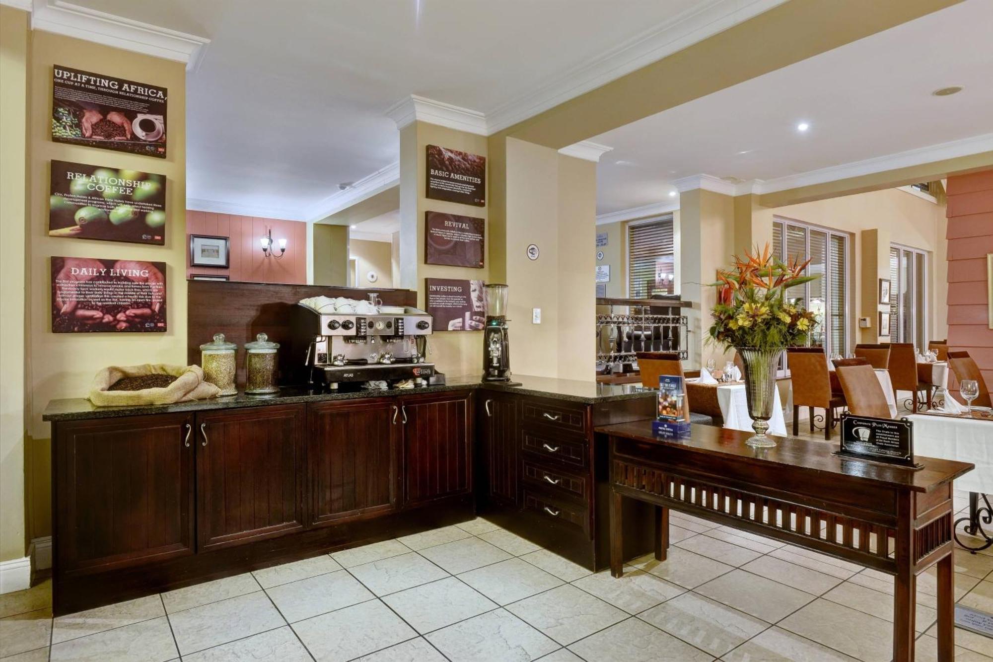 Protea Hotel By Marriott Nelspruit Mbombela Exterior photo